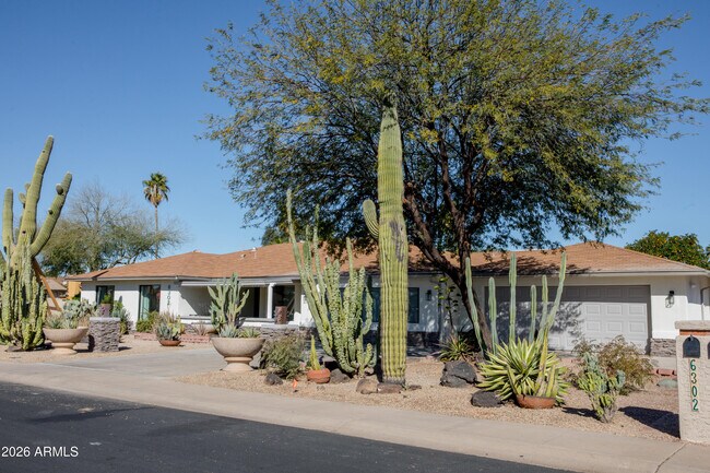 Building Photo - 6302 E Winchcomb Dr