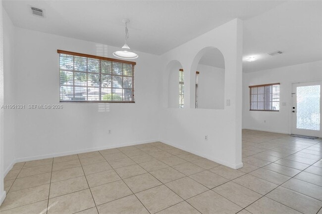 Building Photo - 27301 SW 140th Ct