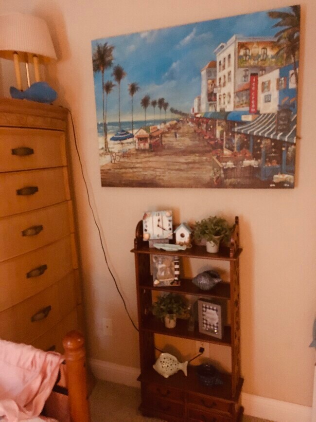 Building Photo - 859 Shoreline Cir