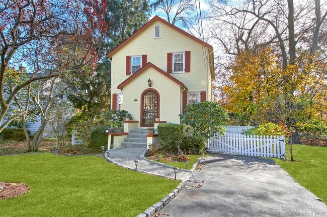 Building Photo - 17 Haven Ave