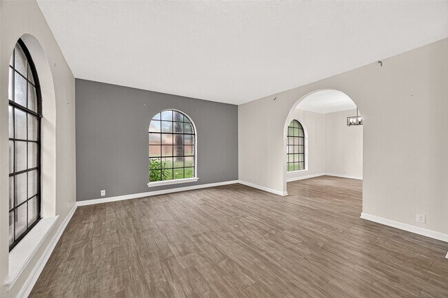 Building Photo - 14030 Cashel Forest Dr
