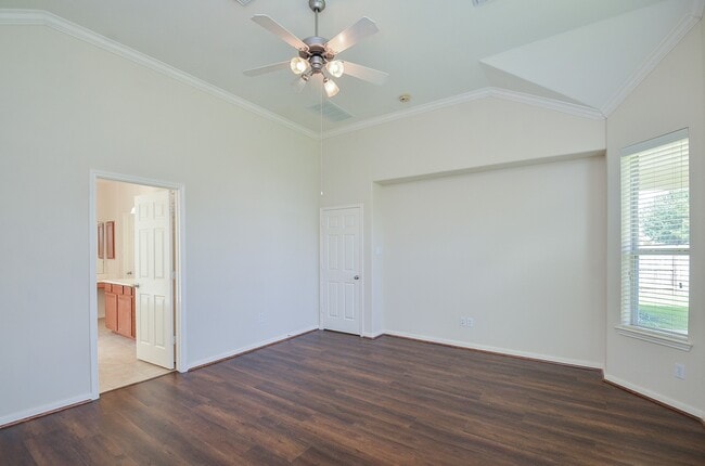 Building Photo - 5218 Lacey Oak Meadow Dr