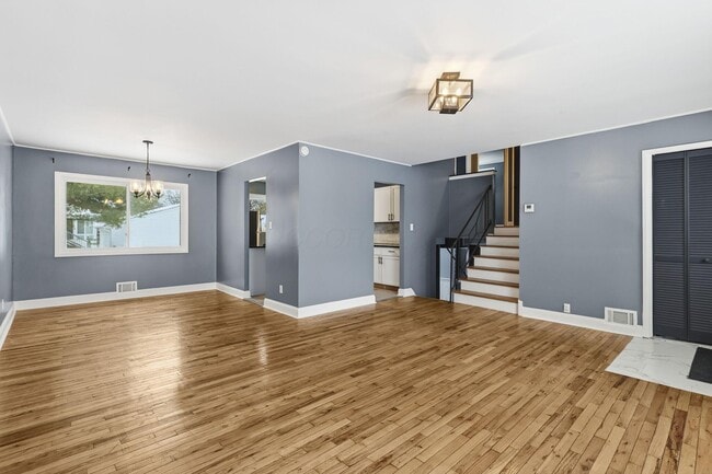 Building Photo - 3042 Rightmire Blvd