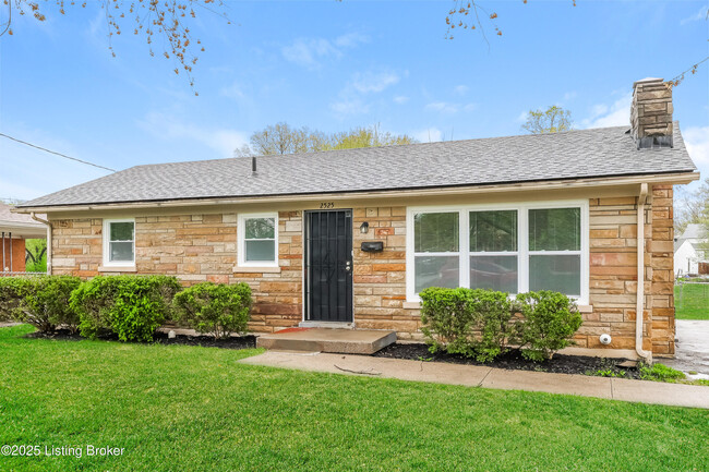 Building Photo - 2525 Coronet Dr