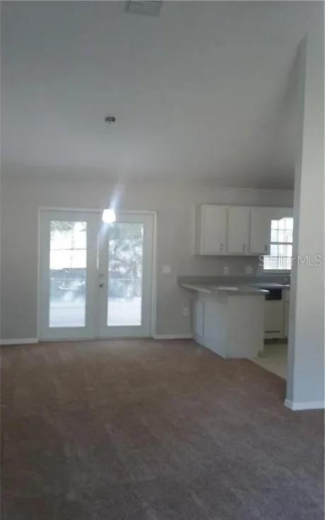 Building Photo - 14070 SW 17th Pl