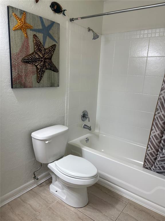 Building Photo - 5601 Rosebriar Way