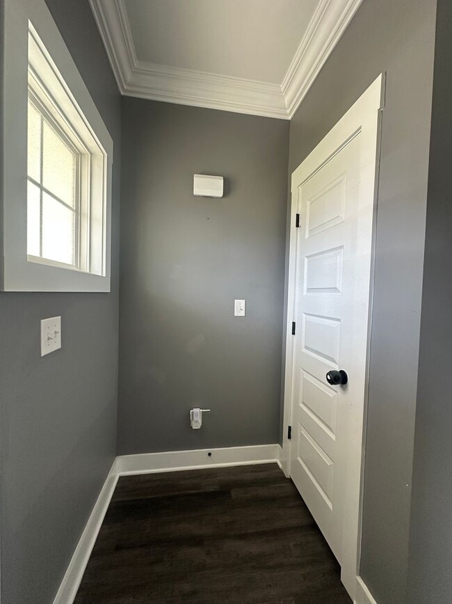 Building Photo - 238 E Ivybridge Dr