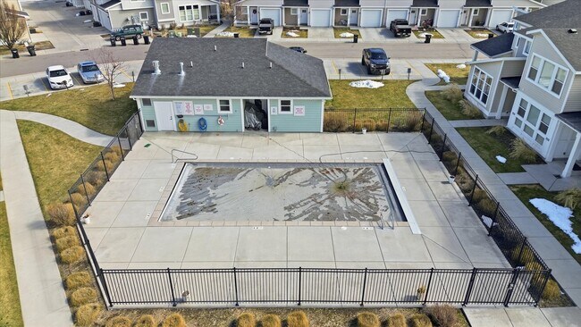 Building Photo - 1250 W 2420 S