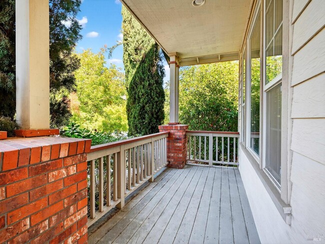 Building Photo - 5794 Owl Hill Ave