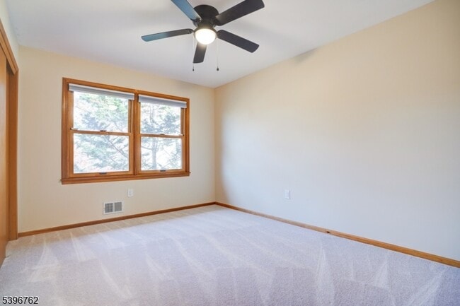 Building Photo - 11 Lenox St