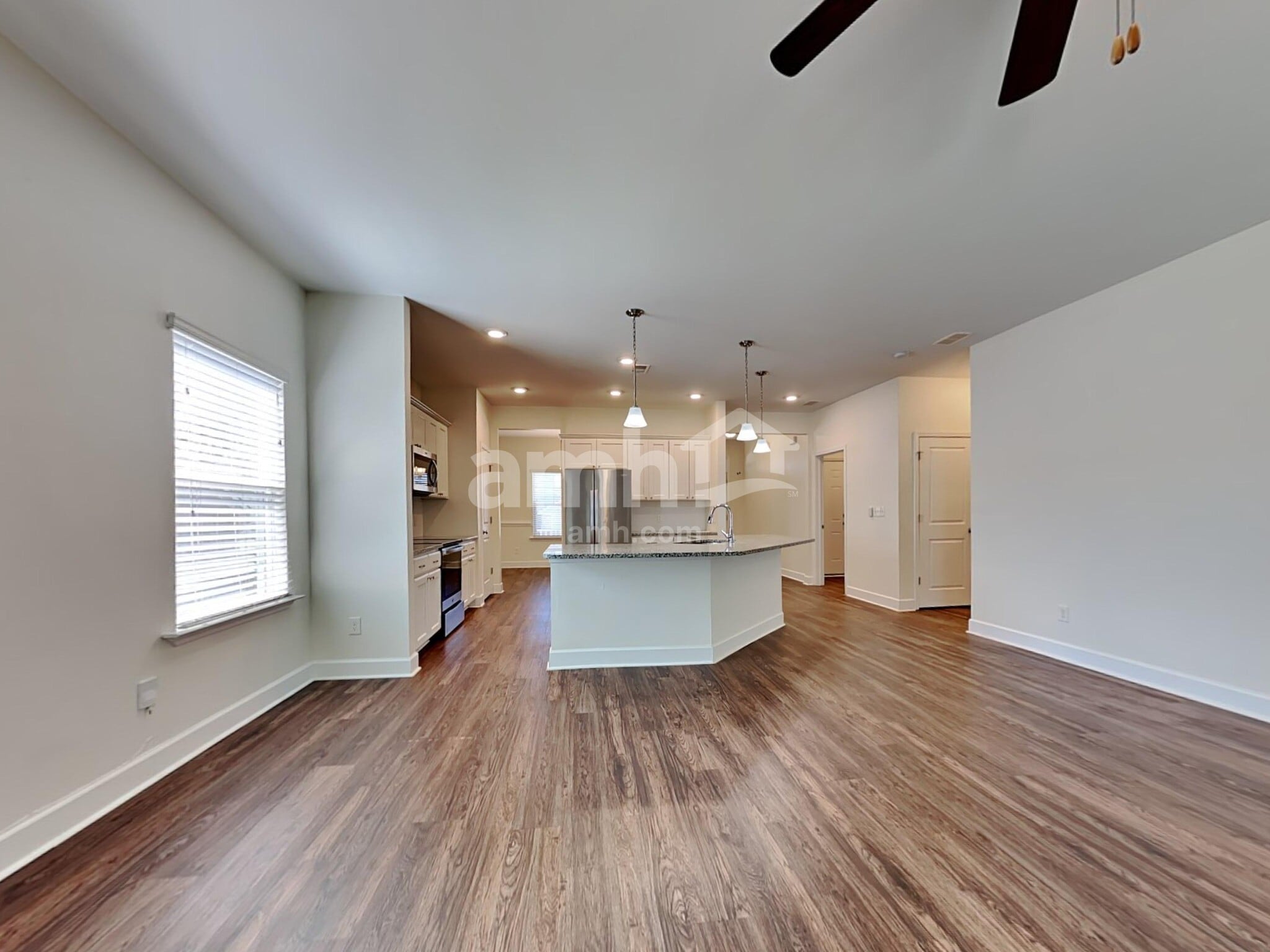 Building Photo - 201 Houston Dr