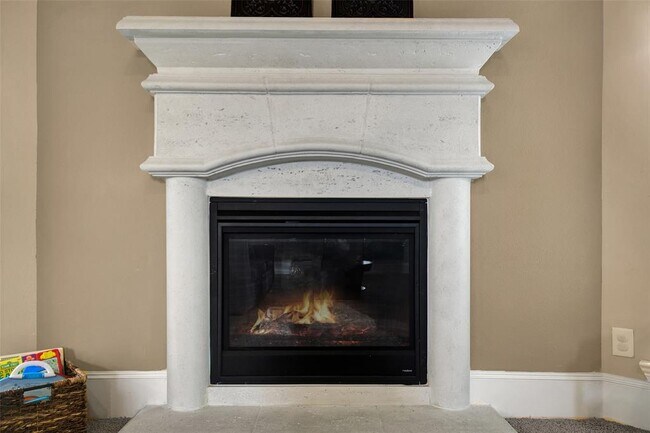 Building Photo - 16702 Radiant Lilac Trail