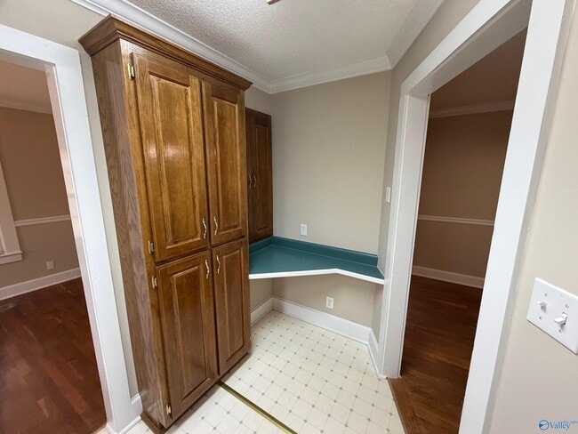 Building Photo - 16519 Market St