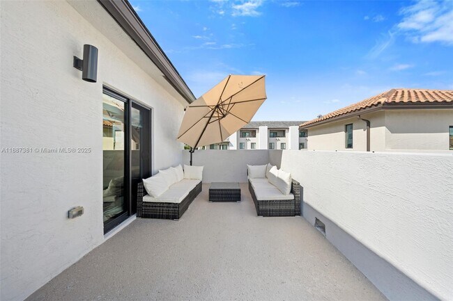Building Photo - 8387 NW 43rd St