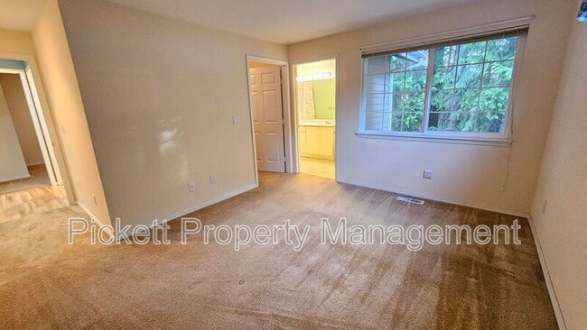 Building Photo - 12596 Deer Park Ln NW