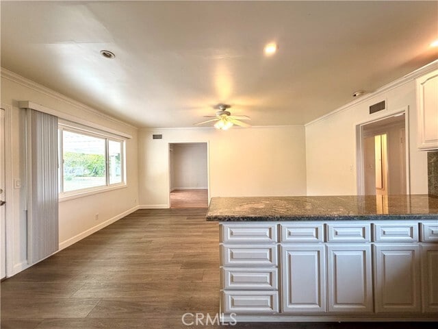 Building Photo - 1429 Underhill Terrace