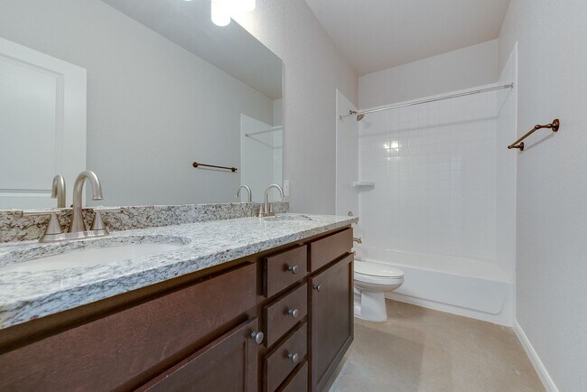 Building Photo - * MOVE IN SUMMER 7/21/2027 * 5 Bed 3 Bath, Lubbock Ave. near The Neeley Building