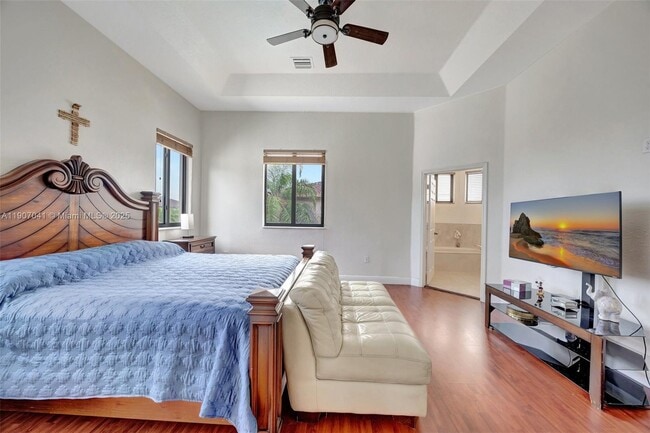 Building Photo - 10420 SW 229th Ln