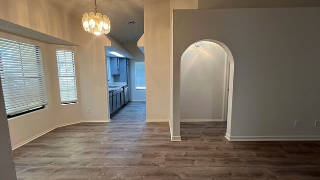 Building Photo - Remodeled Single Story West Lancaster Home