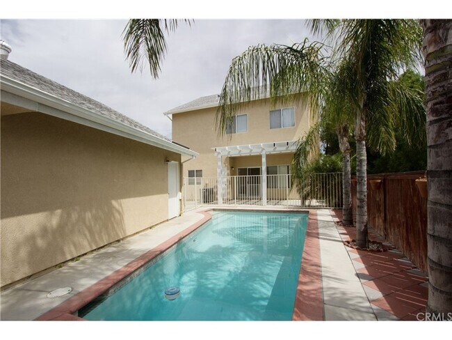 Building Photo - 3573 Cougar Canyon Rd