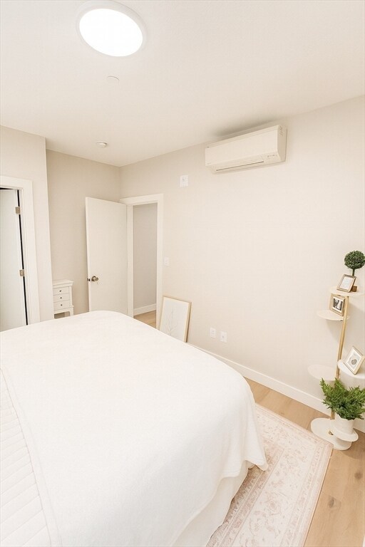 Building Photo - 400 W Broadway