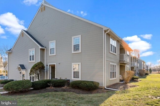 Building Photo - 616 Society Pl