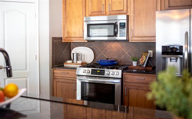 Building Photo - 6896 Regello Dr