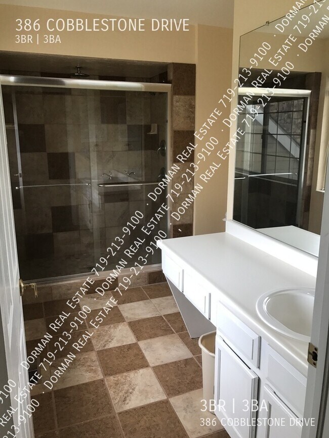 Building Photo - 386 Cobblestone Dr