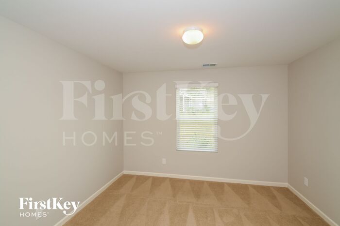 Building Photo - 11549 Cedar Glades Dr