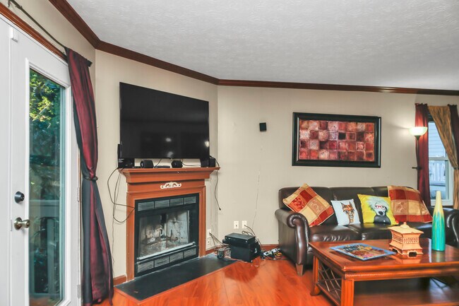 Building Photo - 4008 Heritage Valley Ct