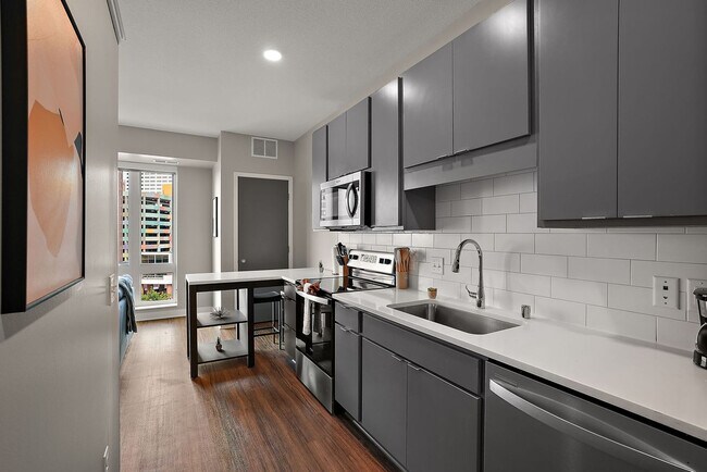Building Photo - 1410 Nicollet Ave