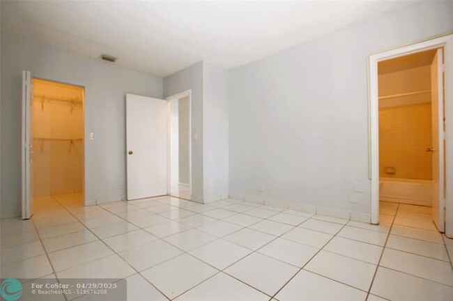 Building Photo - 11581 NW 42nd St