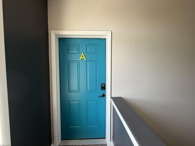 Building Photo - 32 Highland Ave