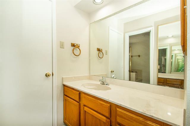 Building Photo - 8406 Americas Cup