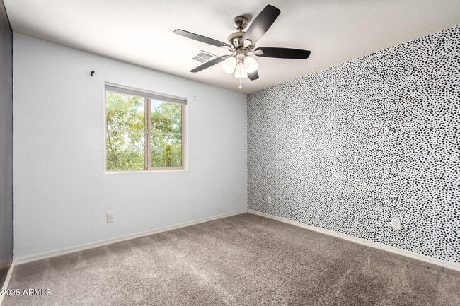 Building Photo - 8810 S 55th Ln