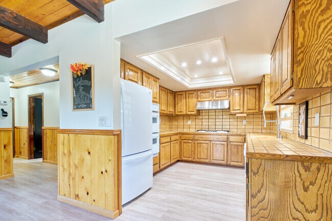 Building Photo - 509 Wallace Ln
