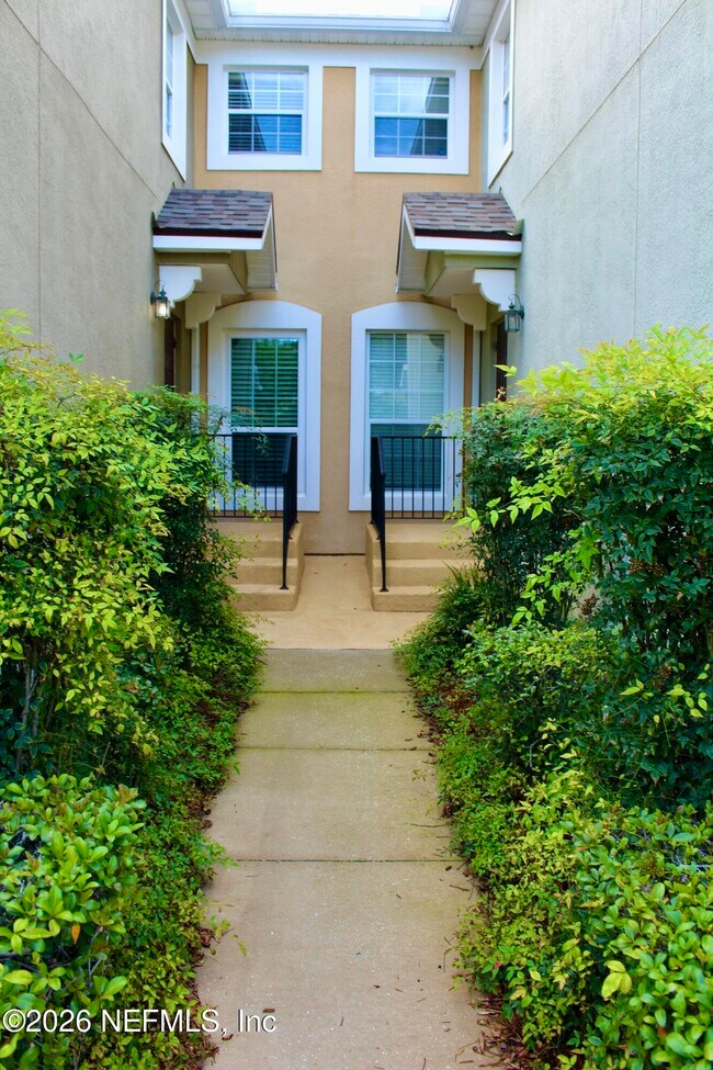 Building Photo - 6518 White Blossom Cir