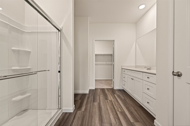 Building Photo - 31334 Gayle Prairie Oaks St