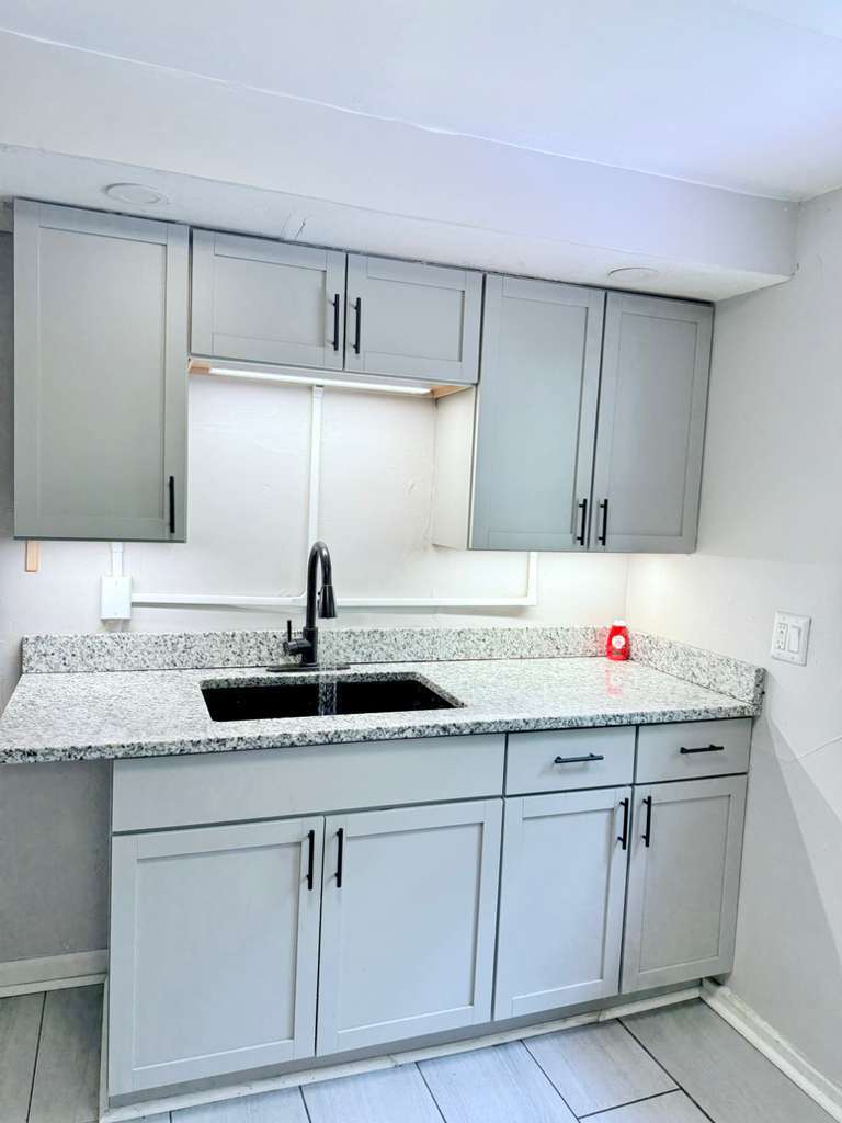 Building Photo - 8181 Chaske St