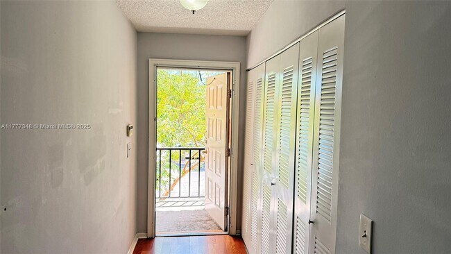 Building Photo - 5987 Forest Hill Blvd