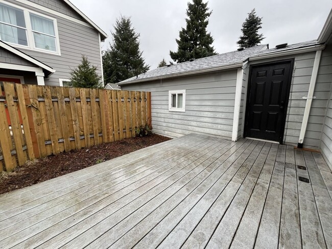 Building Photo - 8001 N Woolsey Ave