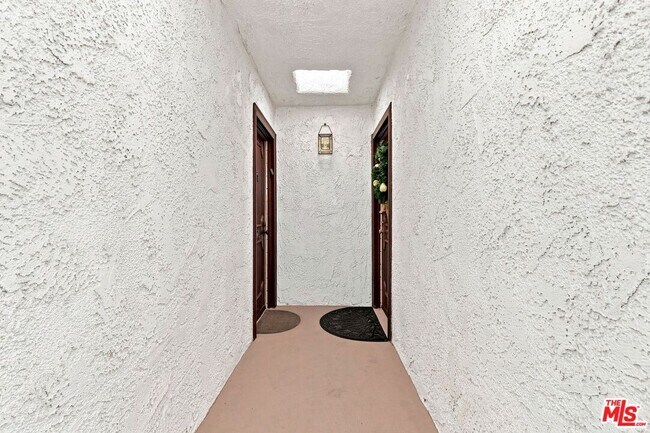 Building Photo - 26666 Seagull Way