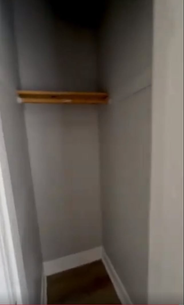 Building Photo - 5906 W Huron St