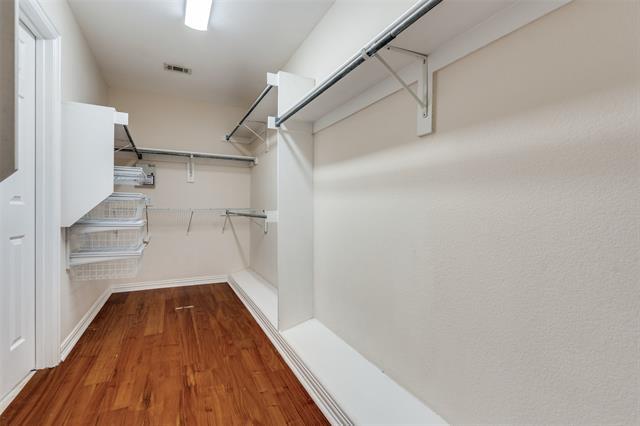 Building Photo - 8417 Bayham Dr