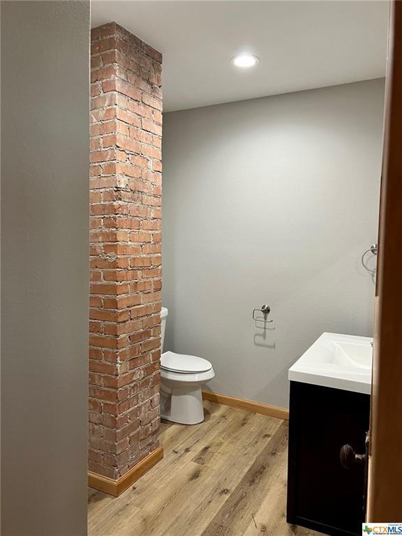 Building Photo - 409 S Pumphrey St