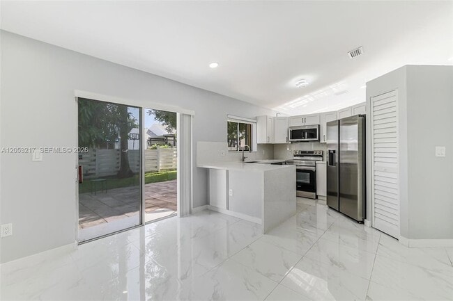 Building Photo - 13765 SW 145th St
