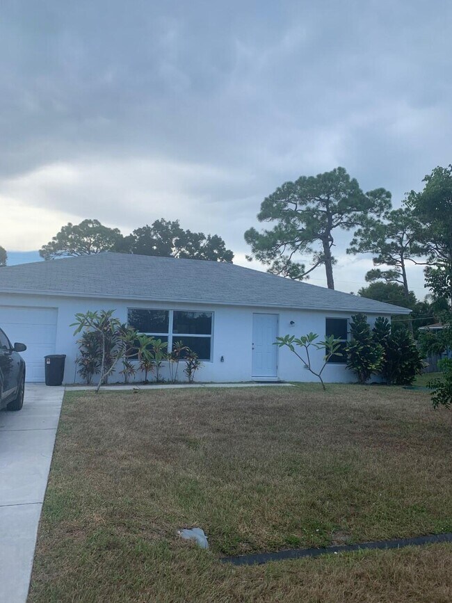 2334 SE Watercrest St - 2334 SE Watercrest St Port Saint Lucie FL 34984 ...