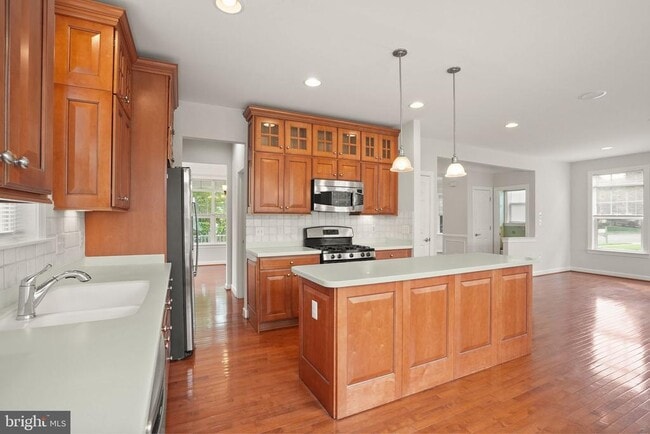 Building Photo - 8857 Yellow Hammer Dr