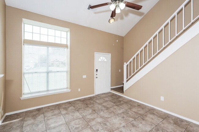 Building Photo - 2500 Coldstream Dr