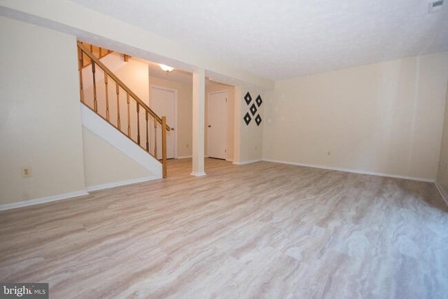 Building Photo - 7993 Tyson Oaks Cir